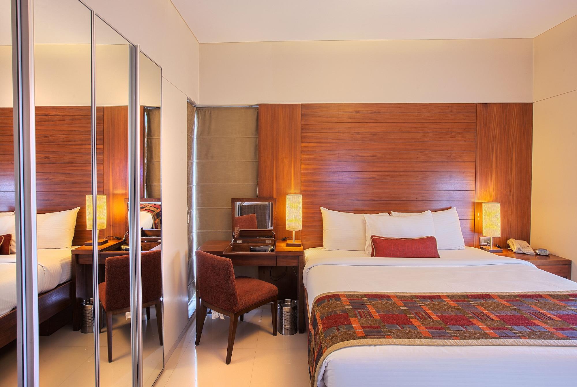 Oakwood Residence Naylor Road Pune Dış mekan fotoğraf