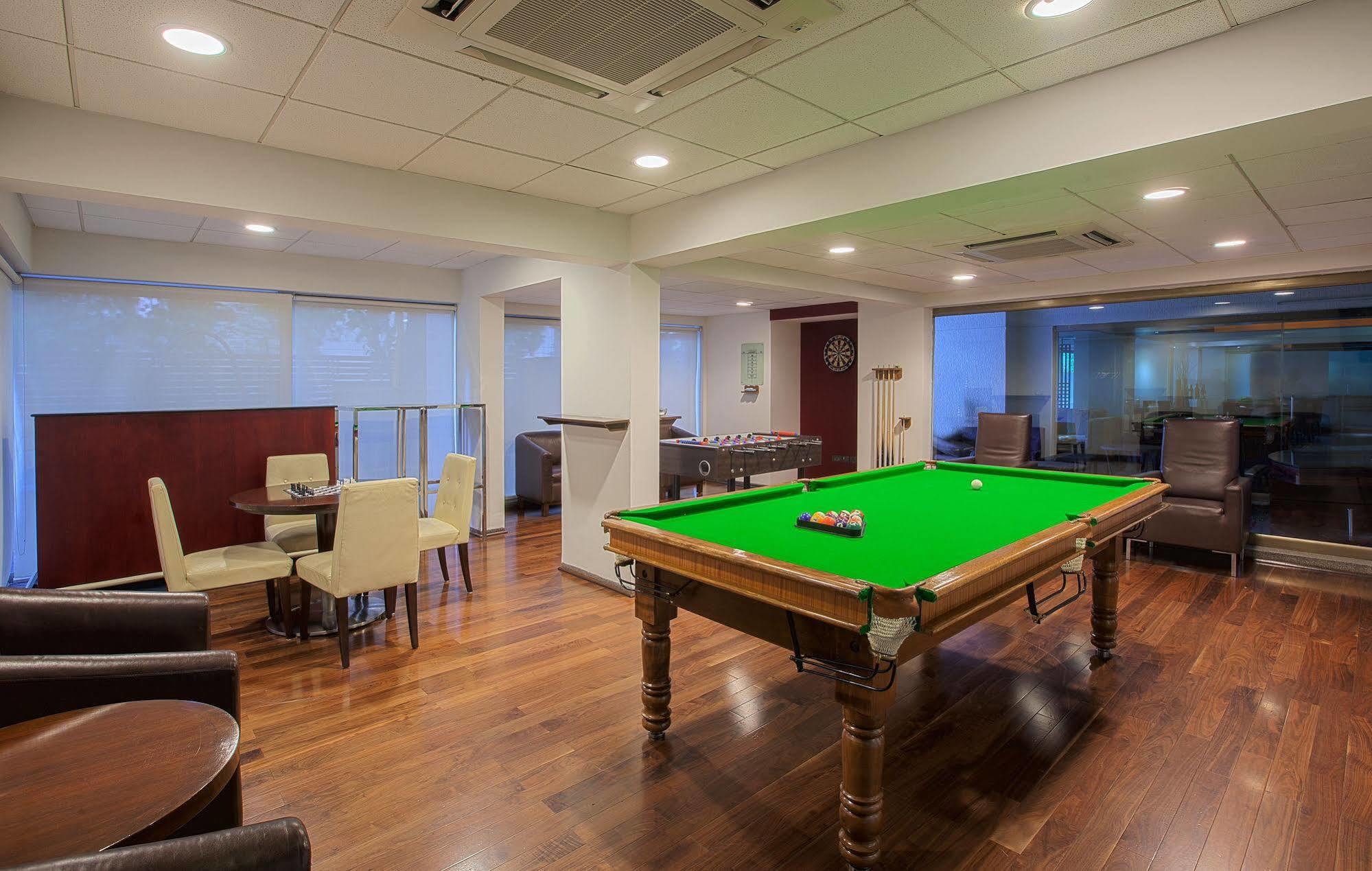 Oakwood Residence Naylor Road Pune Dış mekan fotoğraf